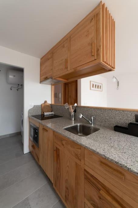 Ferreiros - Wood Design Apartments ปวนเตดูเม ภายนอก รูปภาพ